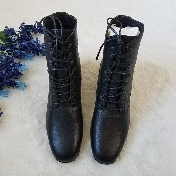 CHRISTY DAWN The Dawn Boots in Noir - Picture 2 of 8